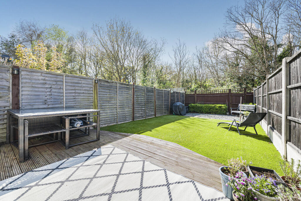 House in Dartford, Kent - View 3