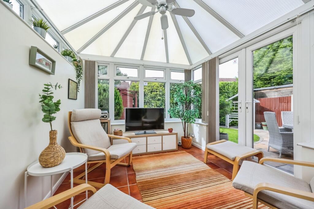 House in Nottingham, Assarts Farm Estate, Nuthall - View 5