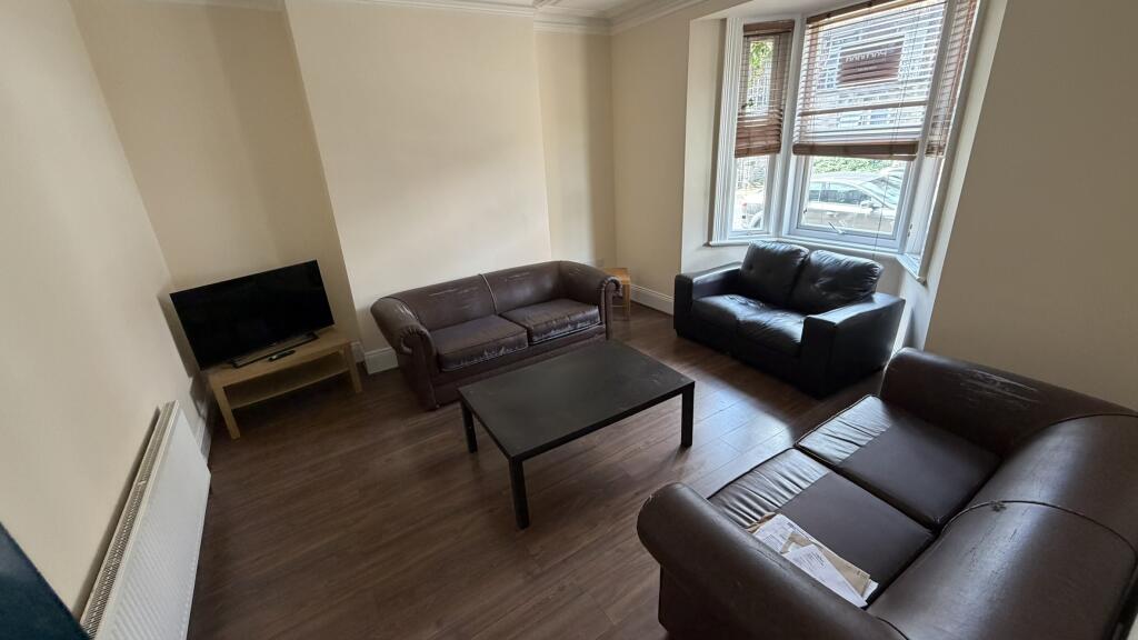 House in Newcastle upon Tyne - More
