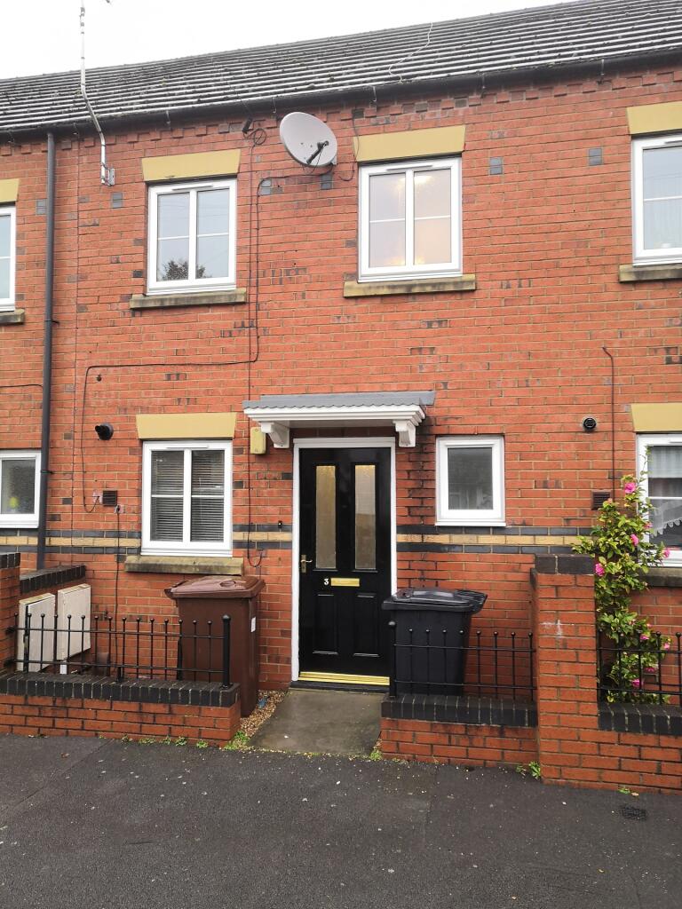 Main image of property: Fountain Court, Lincoln