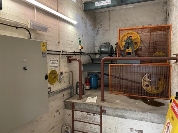 Lift Room