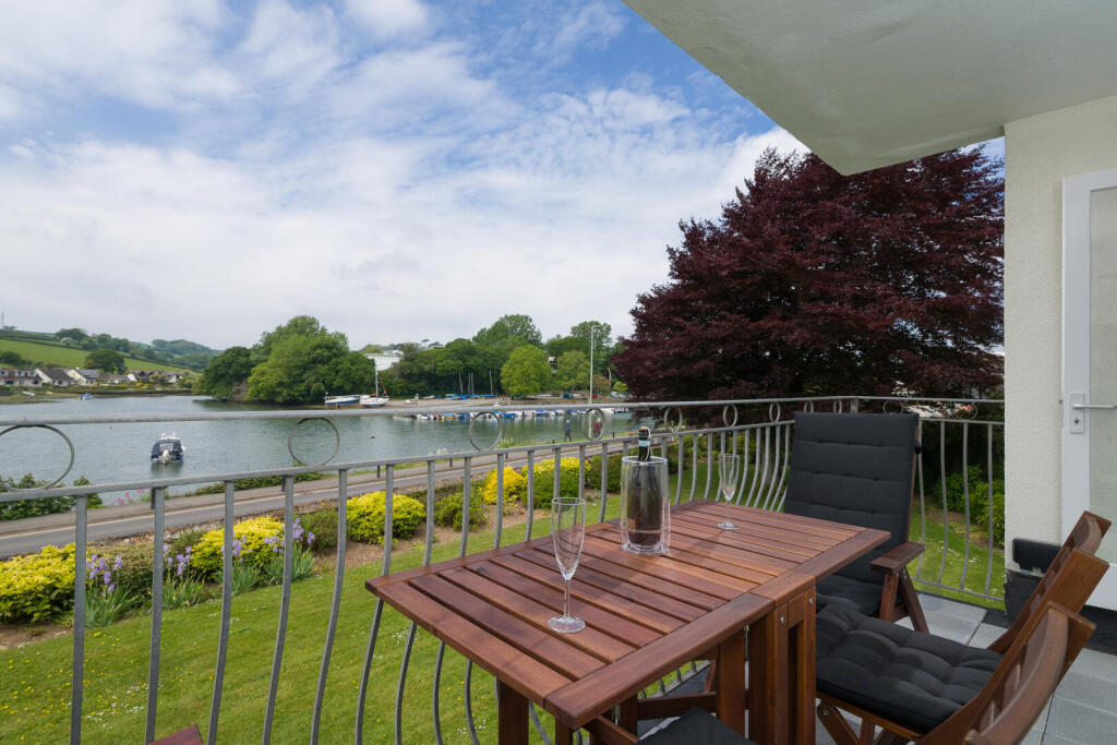 Main image of property: Embankment Road, Kingsbridge