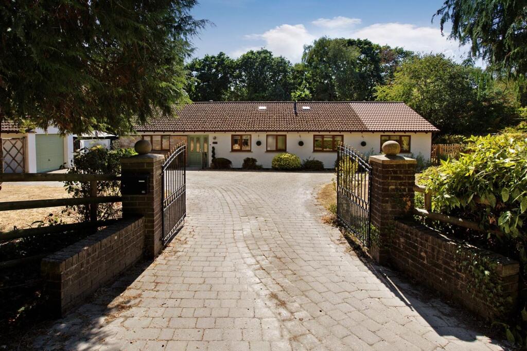Main image of property: Heathfield Meadow, Bovey Tracey TQ13