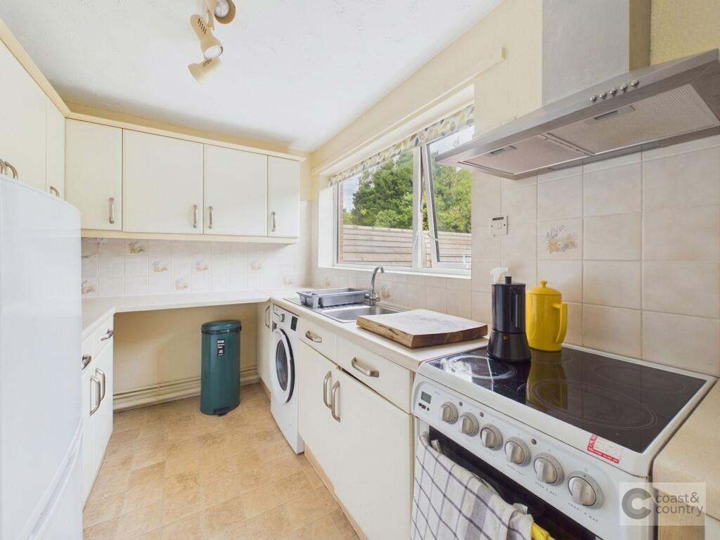 Apartment in Torquay - View 5