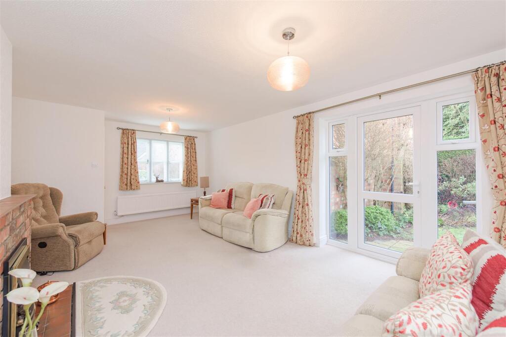 Hayes Farm Court, Ticknall, DE73 photo 4