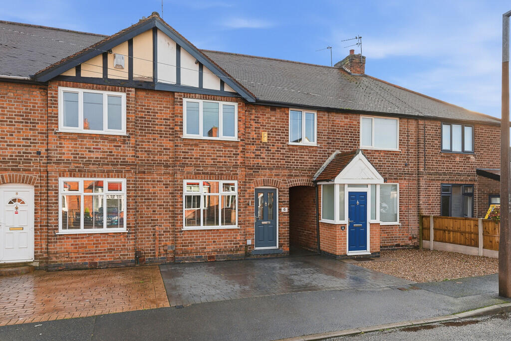 3-bed terraced on Willoughby Avenue, Long Eaton, £220,000