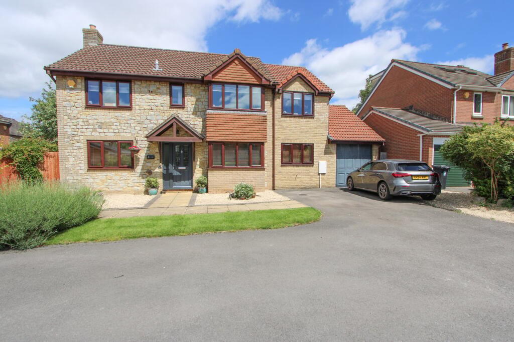 Main image of property: Long Croft, Yate, BS37
