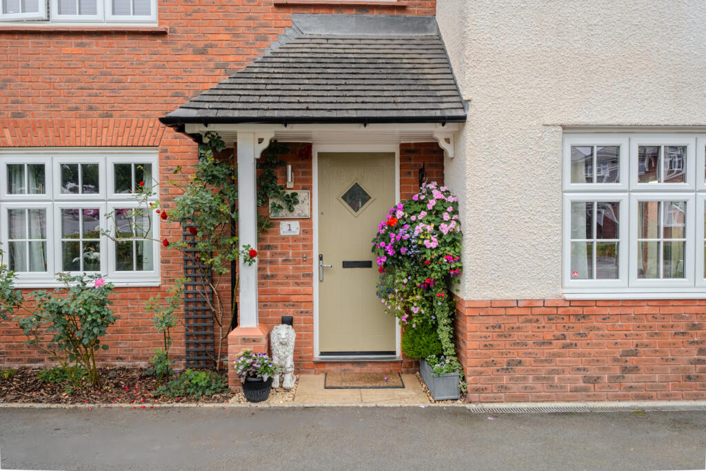 Lydney, GL15 photo 2