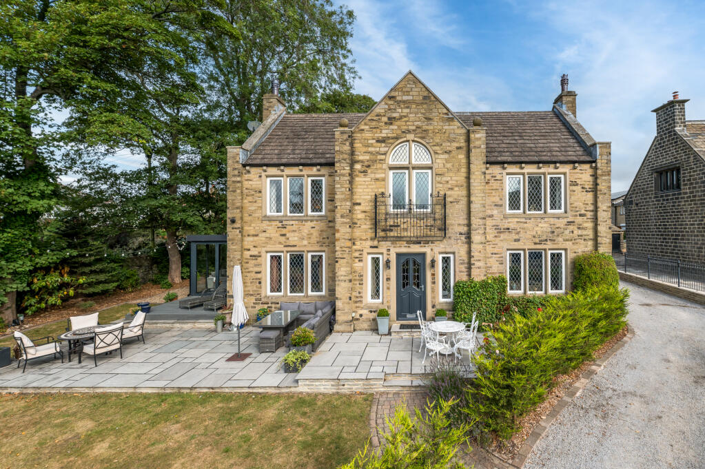 Additional image 5 of Huntsmans Close, Eldwick, Bingley, West Yorkshire, BD16