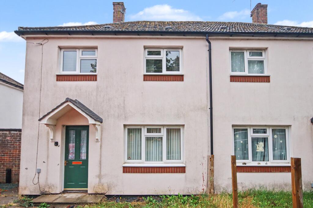 Main image of property: 6 Hillary Road, Norfolk, IP24 3DP