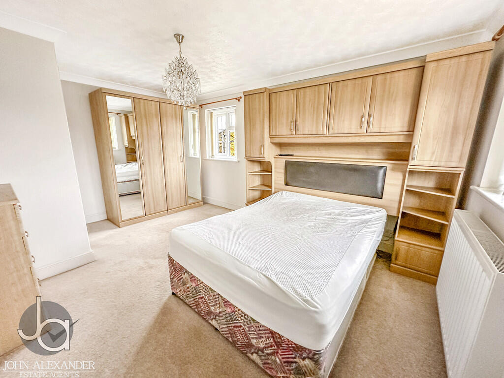 Furrow Close, Stanway, Colchester photo 5