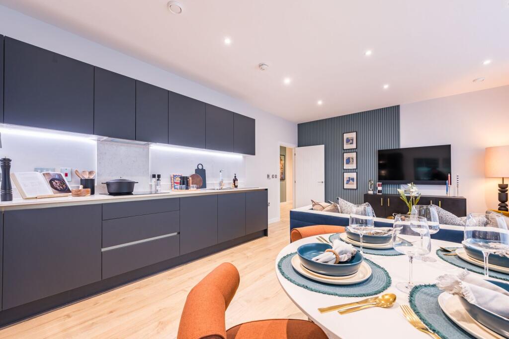 Apartment in London, Legacy Wharf, Stratford - View 5