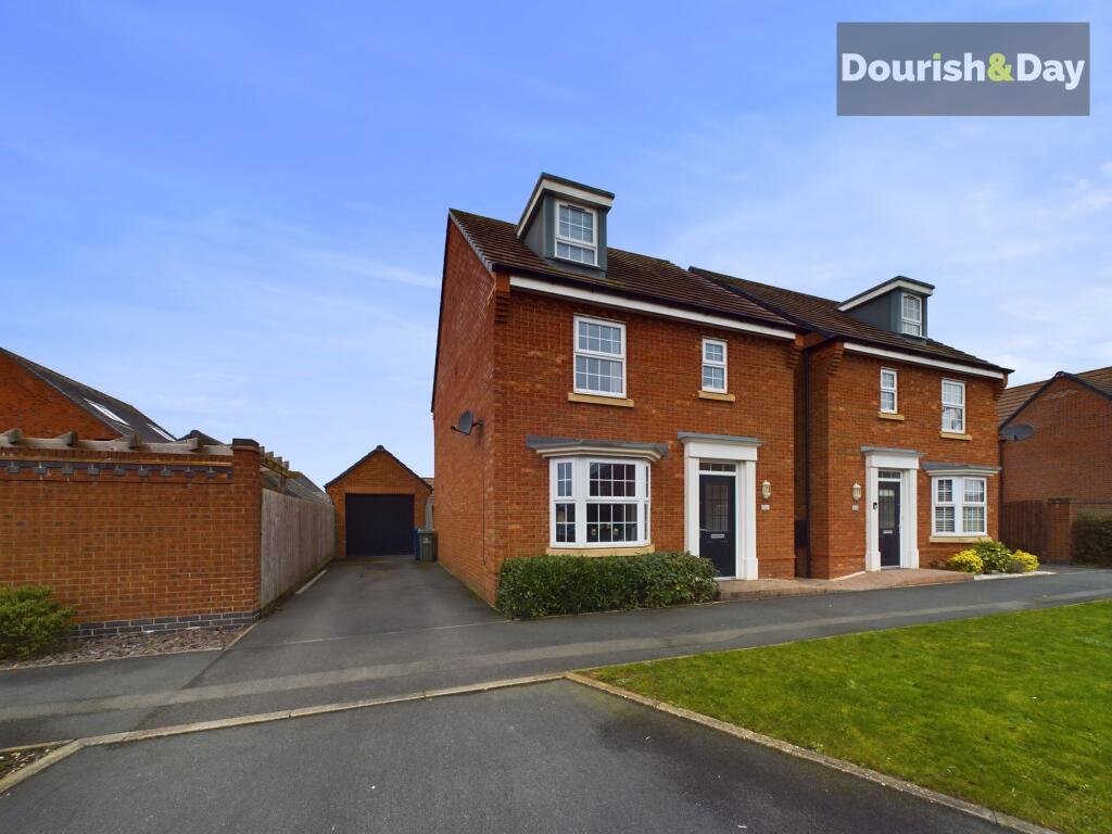 4-bed detached on Bayswater Square, Stafford, ST18, £340,000