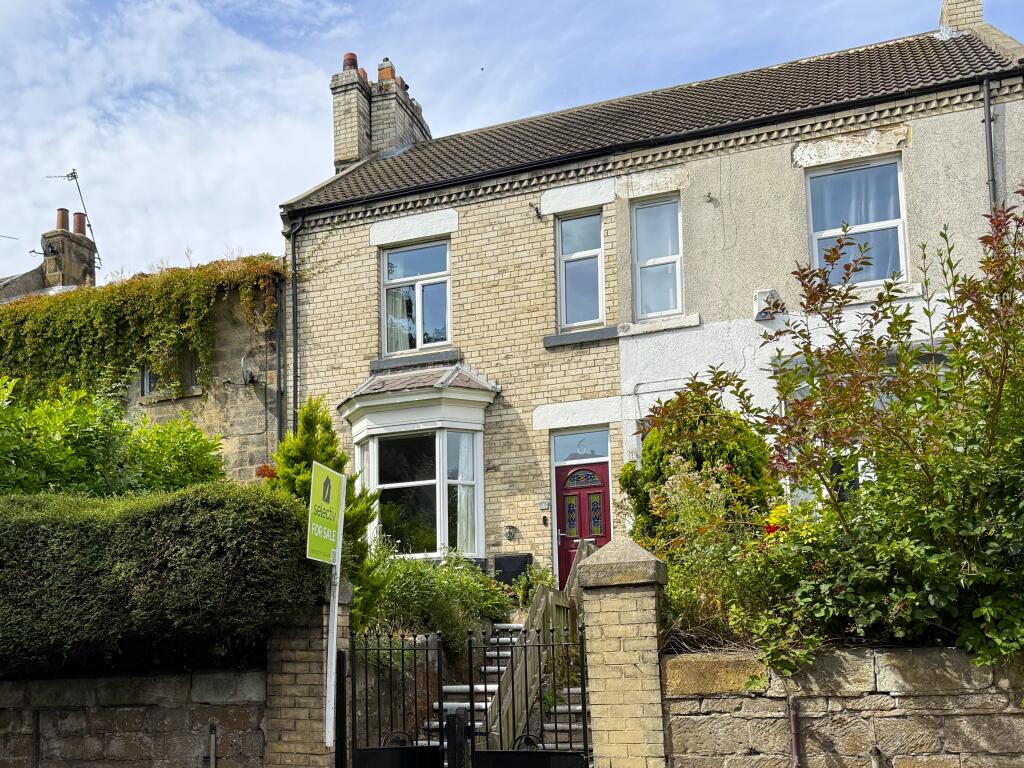 3-bed terraced on Green Road, Skelton-in-cleveland, North Yorkshire, £180,000
