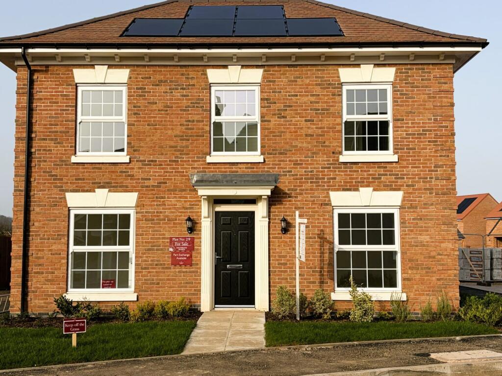 Main image of property: Off Leake Road,
Gotham,
Nottinghamshire,
NG11 0JN