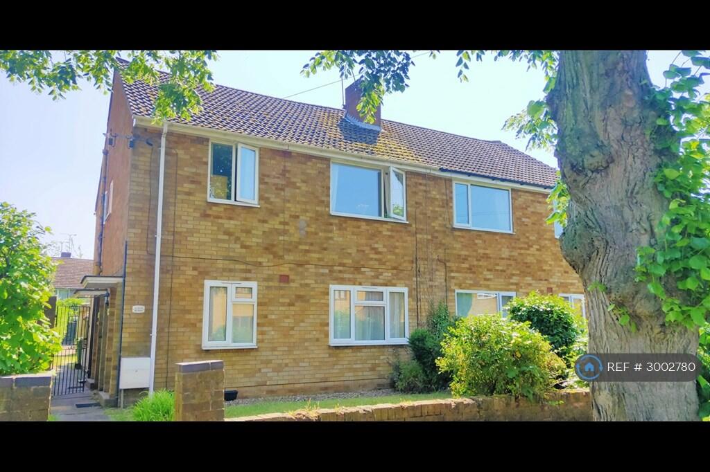 Apartment in Warwick, Royal Leamington Spa - View 2