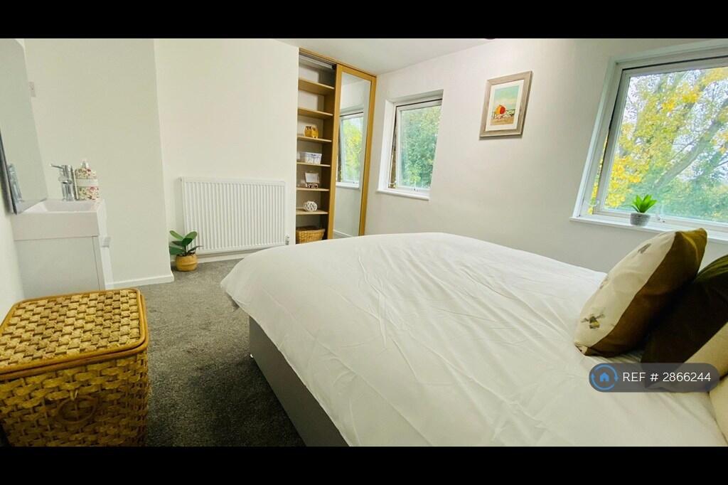 Main image of property: Wellbury Terrace, Hemel Hempstead, HP2