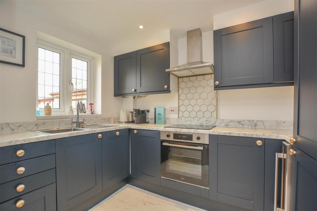 House in Brentwood, Essex - View 4