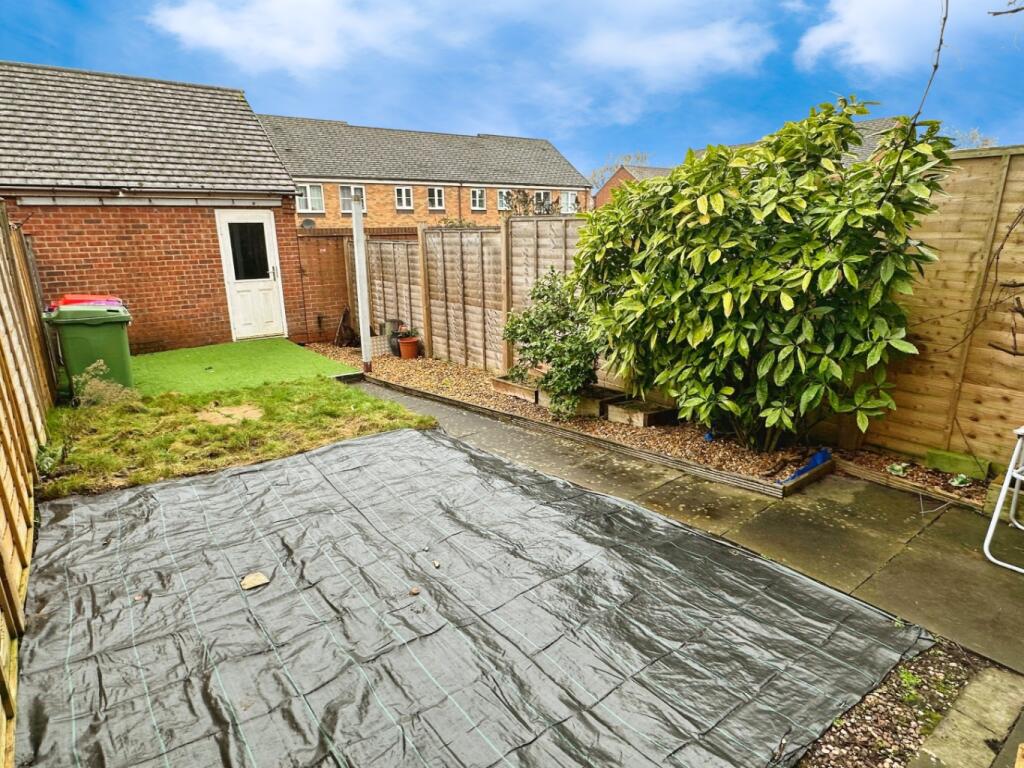Riven Road, Hadley, Telford, Shropshire, TF1 5LL photo 4