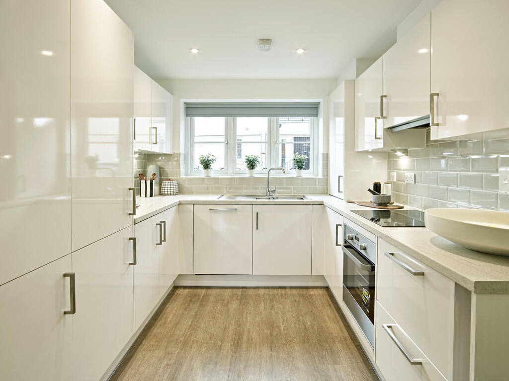 House in Winchester, Newlands - View 2