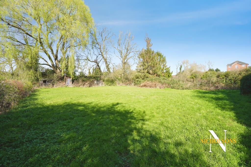 A 1/4 acre of allotment land off Albert Road - View 5