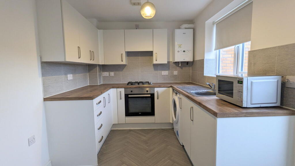 Findon Way, Skelmersdale, WN8 6HH photo 3