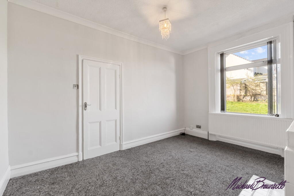 Additional image 5 of Cross Street, Oakenshaw, Bradford, BD12 7EA