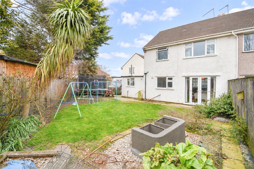 House in Wirral, Liverpool City Region - View 3