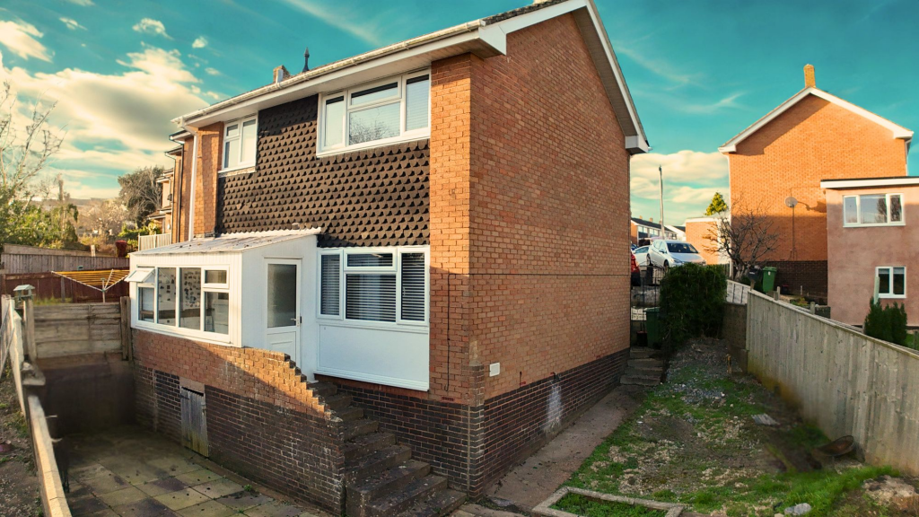 Main image of property: Wellswood Gardens, Exeter, EX4