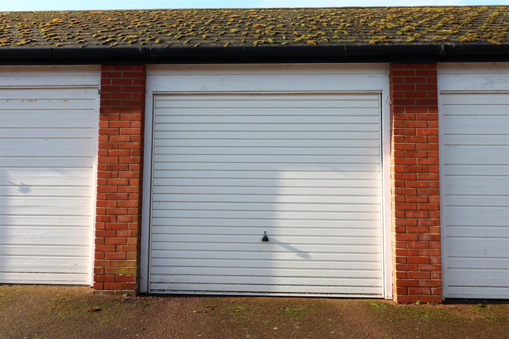 St. Peters Road, Aldeburgh photo 4