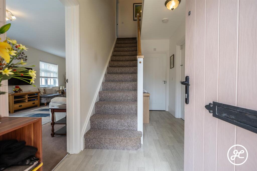 House in Taunton - View 2
