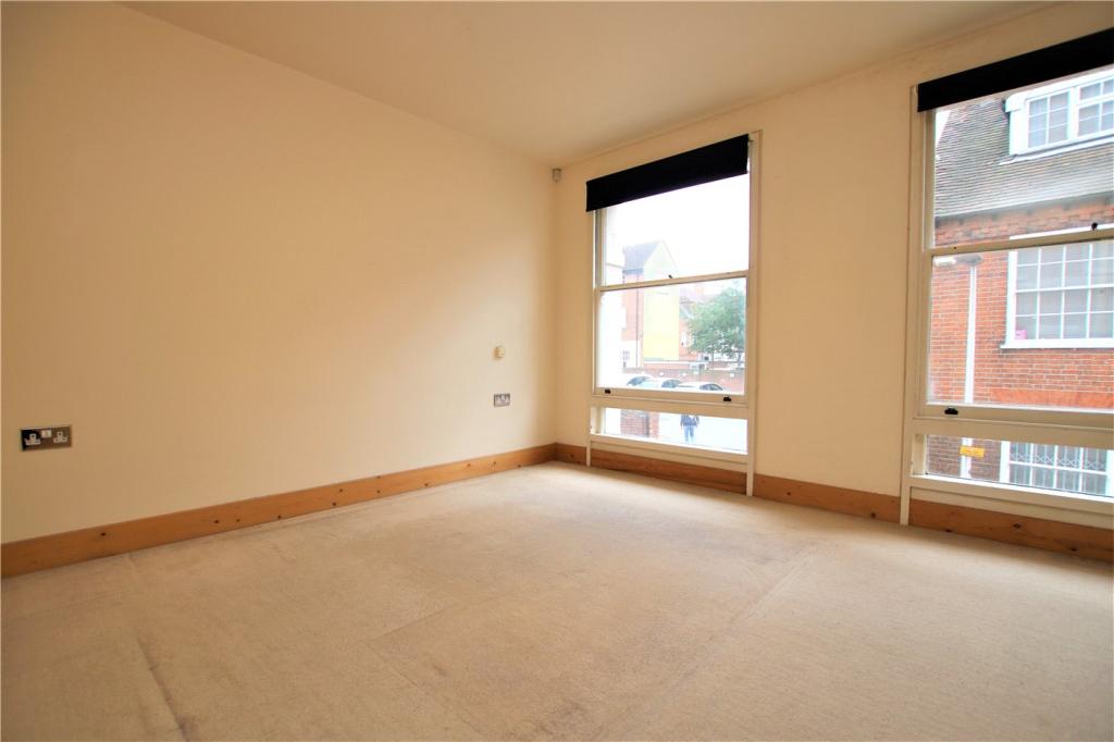 Apartment in Reading, Katesgrove, Coley - More