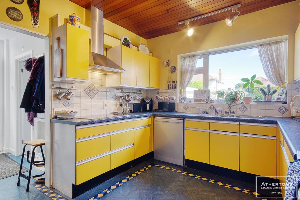 House in Bournemouth, Queens Park - View 3