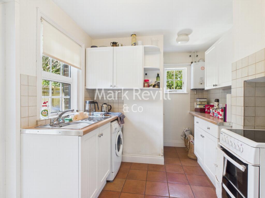 High Street, Ardingly, RH17 photo 3