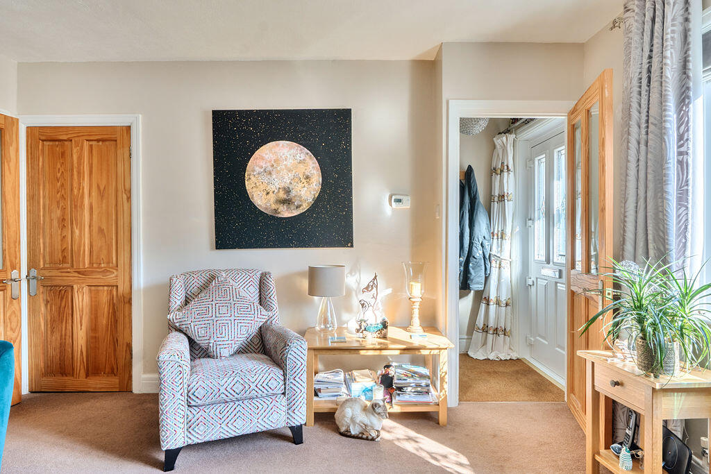 House in Taunton - View 5