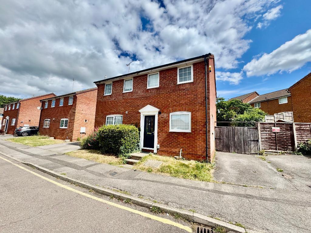 Main image of property: Felton Close, Wigmore, Luton, Bedfordshire, LU2 9TD
