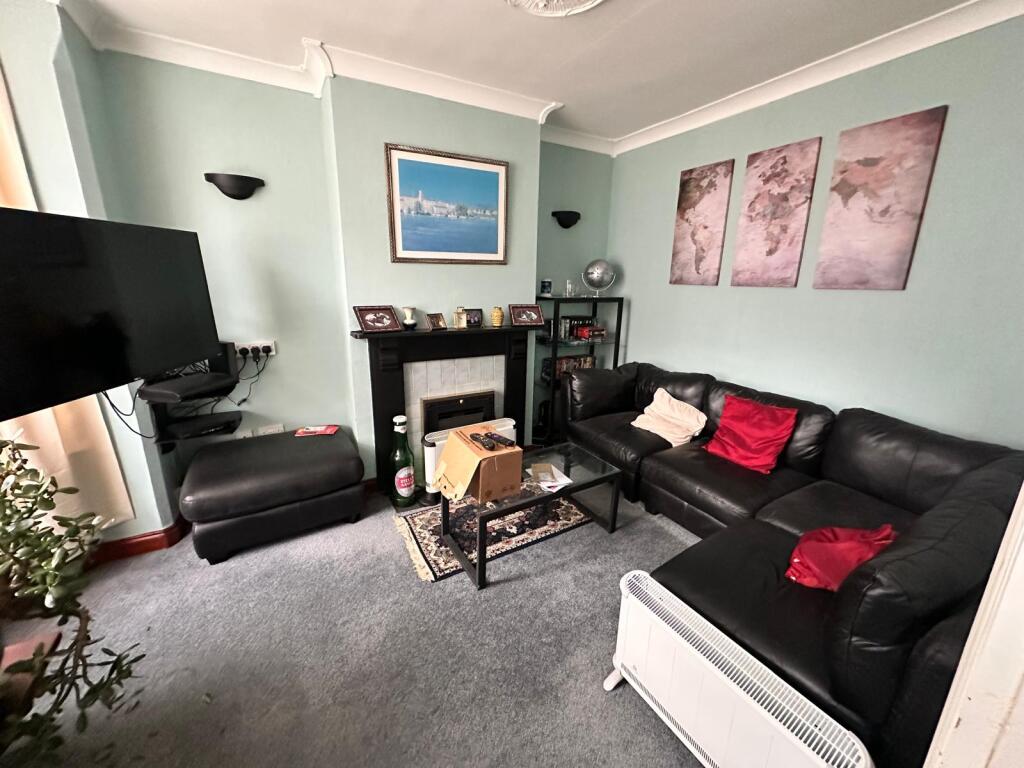 House in Portsmouth - View 2