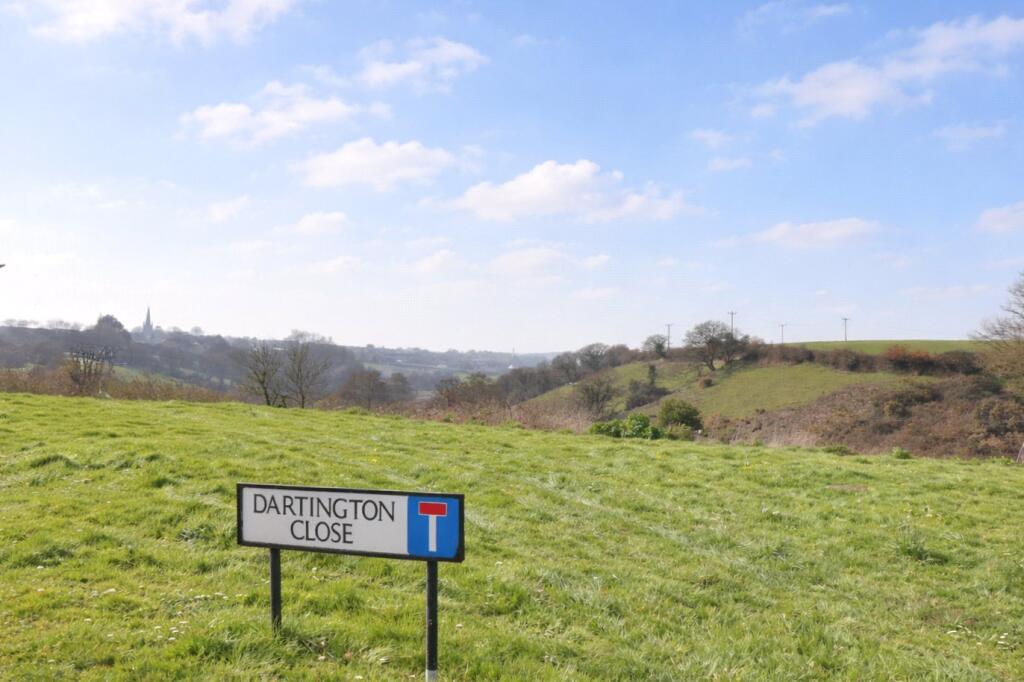 Dartington Close, Torrington, Devon, EX38 photo 3