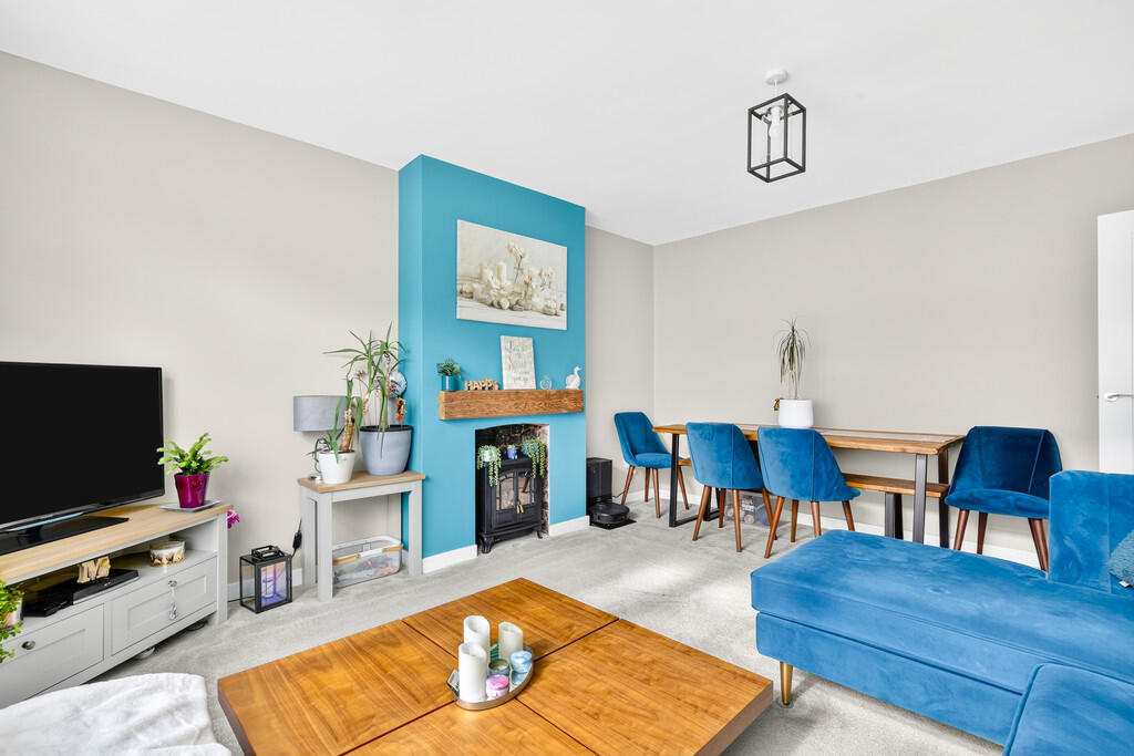 House in London, Purley - More