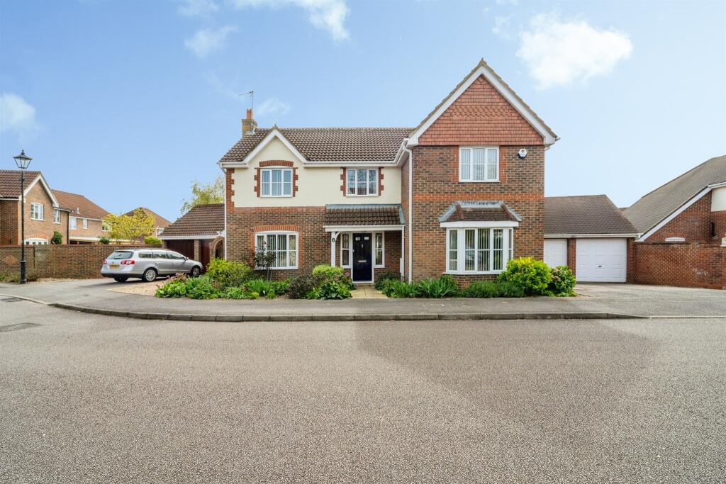 Main image of property: Ravel Close, Old Farm Park, Milton Keynes