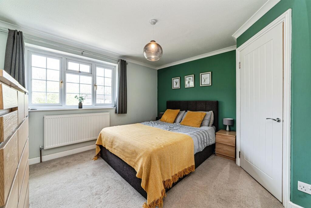 House in Basingstoke and Deane, Chineham - View 5