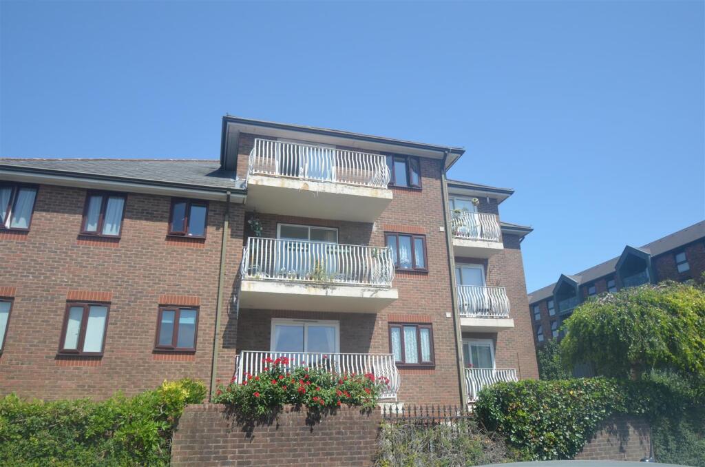 Main image of property: Homewater House, Upper High Street, Epsom, KT17 4QJ