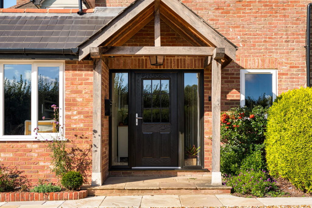House in Salisbury - View 2