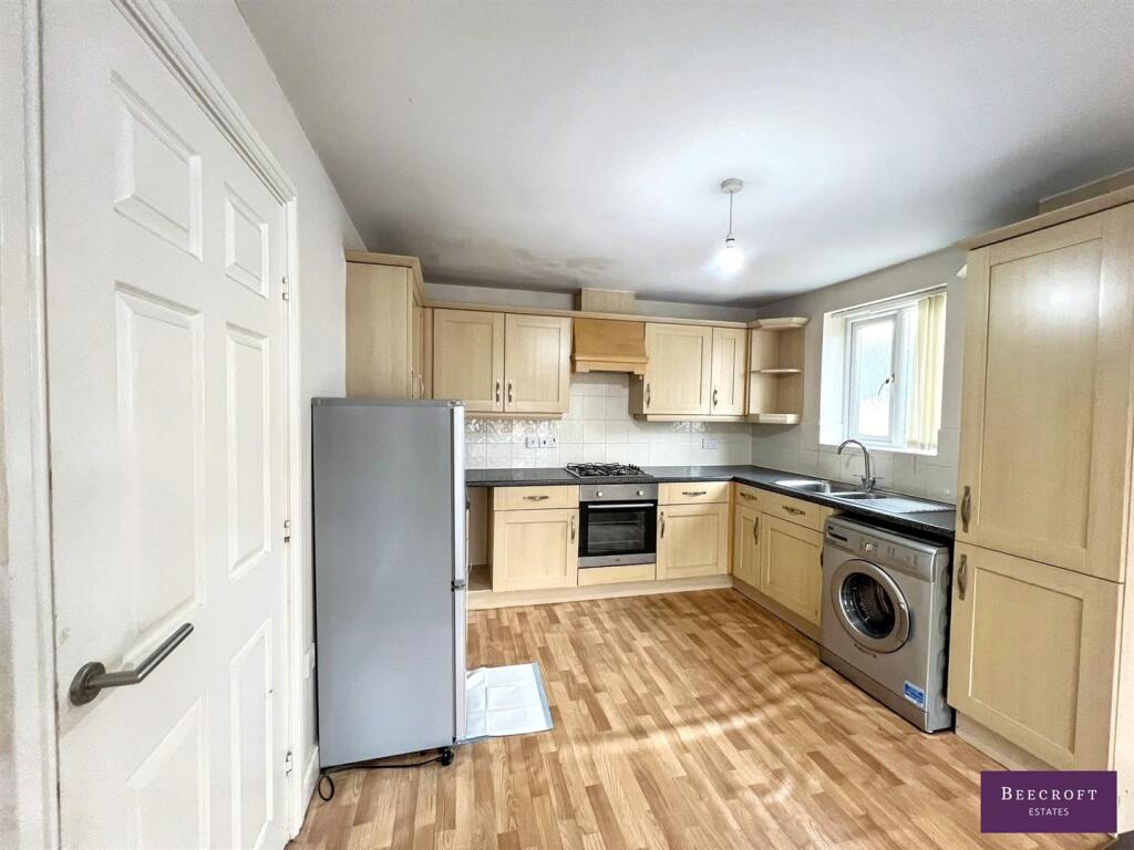 Haverhill Grove, Wombwell, Barnsley photo 2
