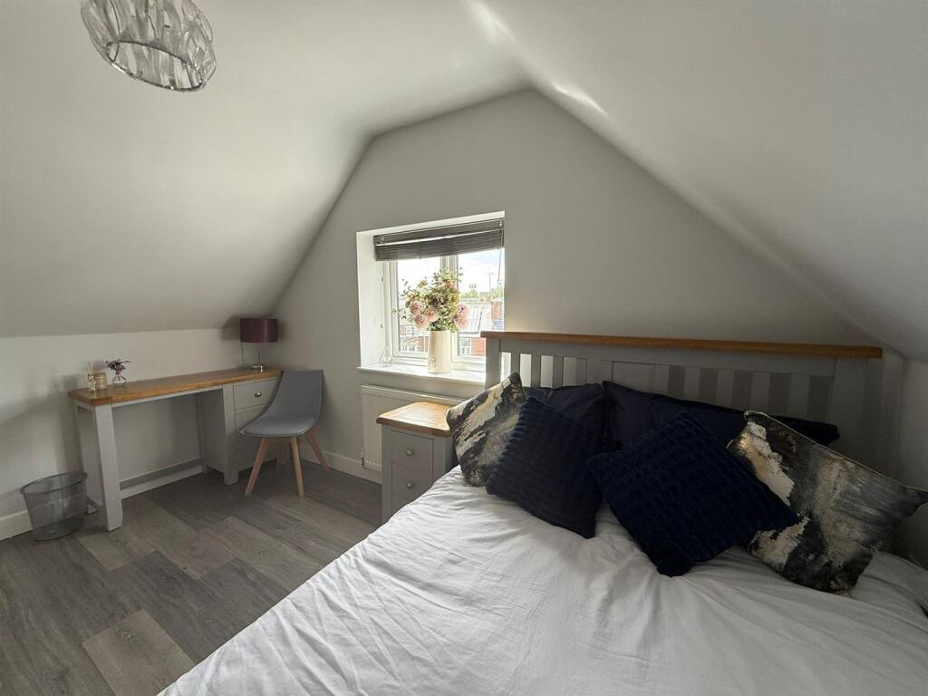 Main image of property: *ALL BILLS INCLUDED* Mansfield Road, Mansfield Woodhouse