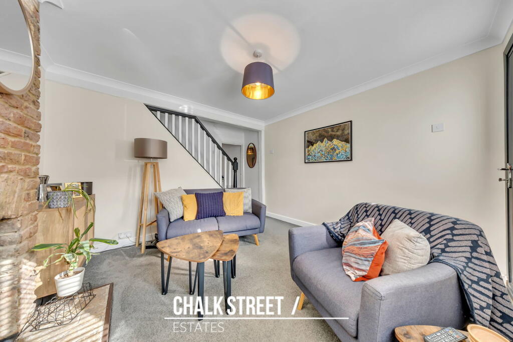 House in Romford - View 4