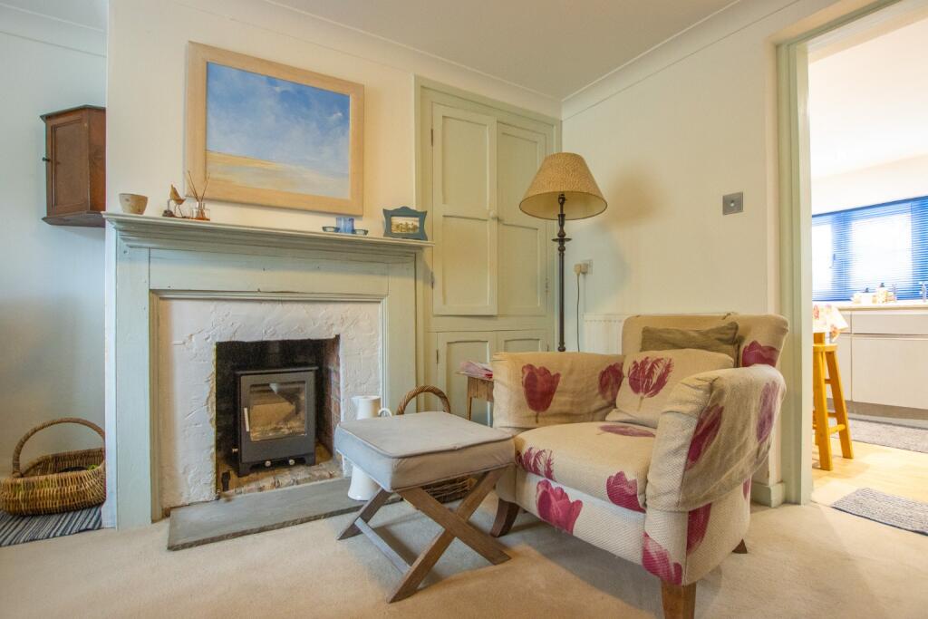 House in King's Lynn and West Norfolk, Stanhoe - More