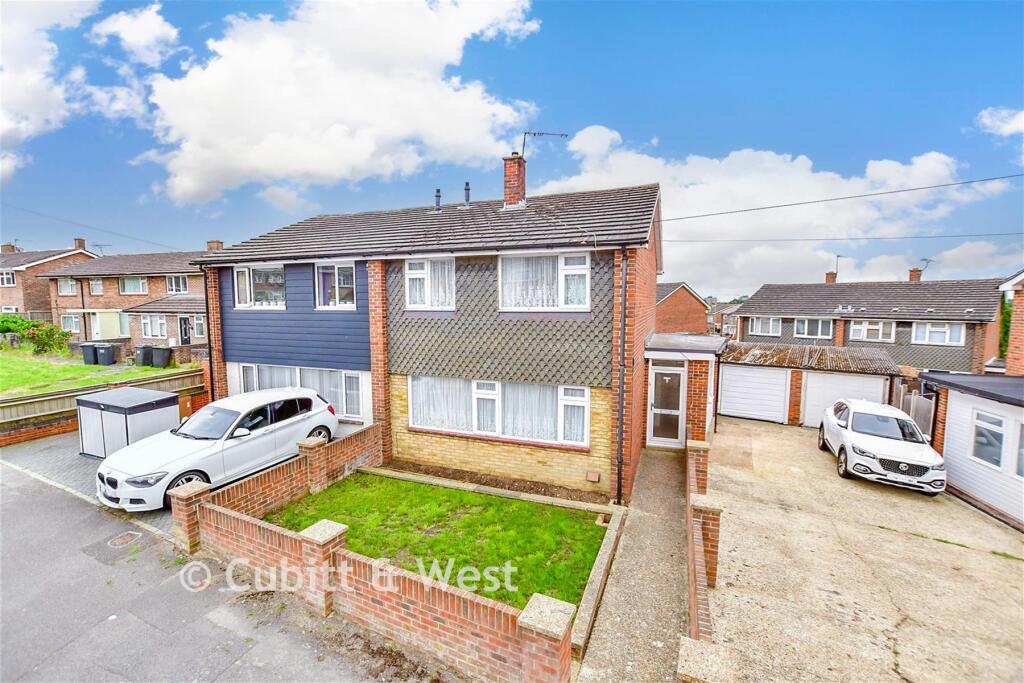 Oakshott Drive, Havant, Hampshire, Hampshire