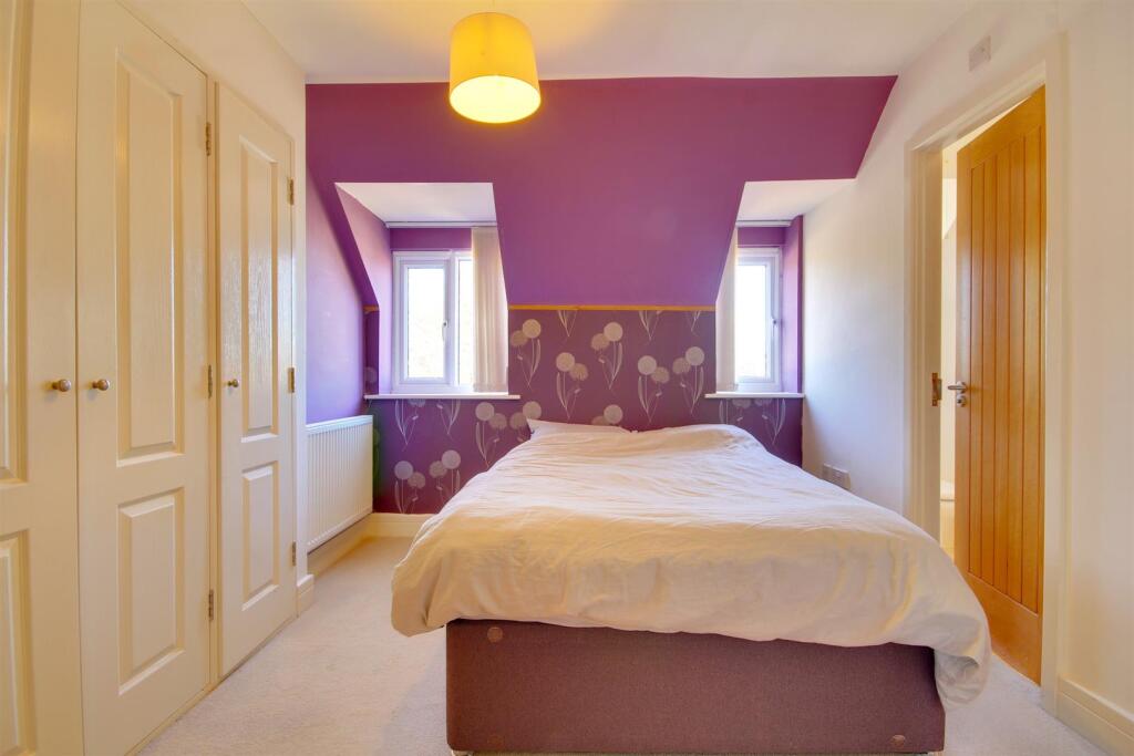 Apartment in Peterborough - More