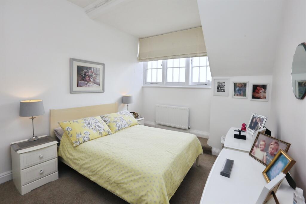 Apartment in Fareham, Heathfield - More